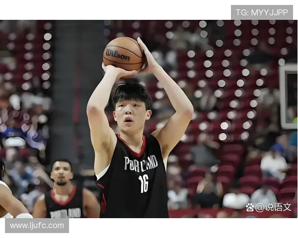 杨瀚森表现亮眼砍下三分一助攻一盖帽开拓者季前赛惜败爵士